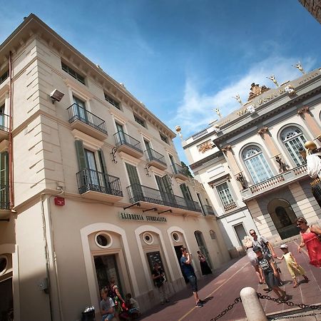 The Museum Apartments Figueres  Luaran gambar