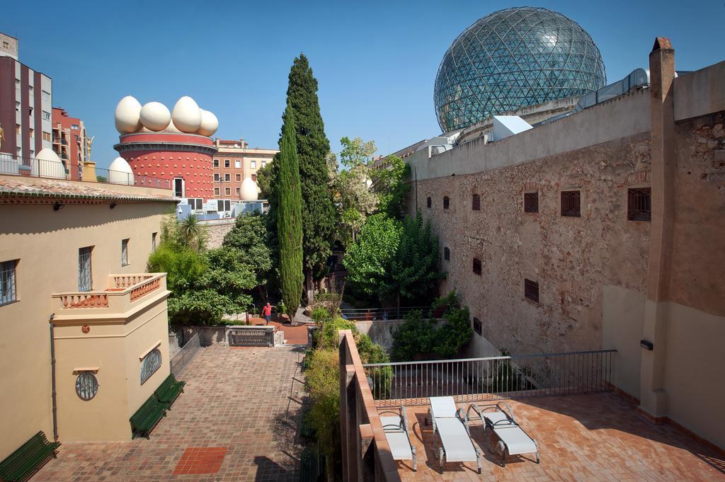 The Museum Apartments Figueres  Luaran gambar