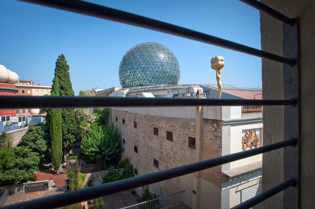 The Museum Apartments Figueres  Luaran gambar